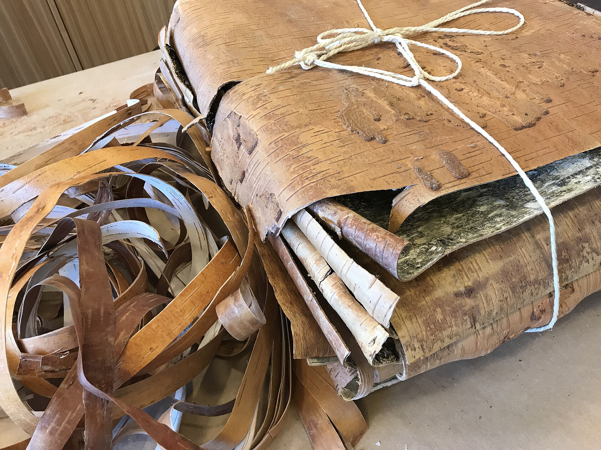 Берестяные изделия